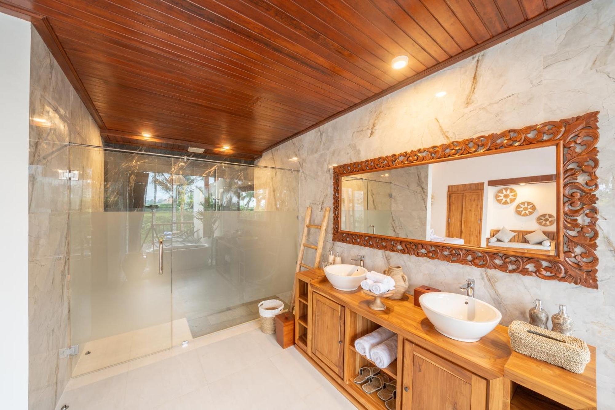 Dewi Kunti Villa テガララン エクステリア 写真